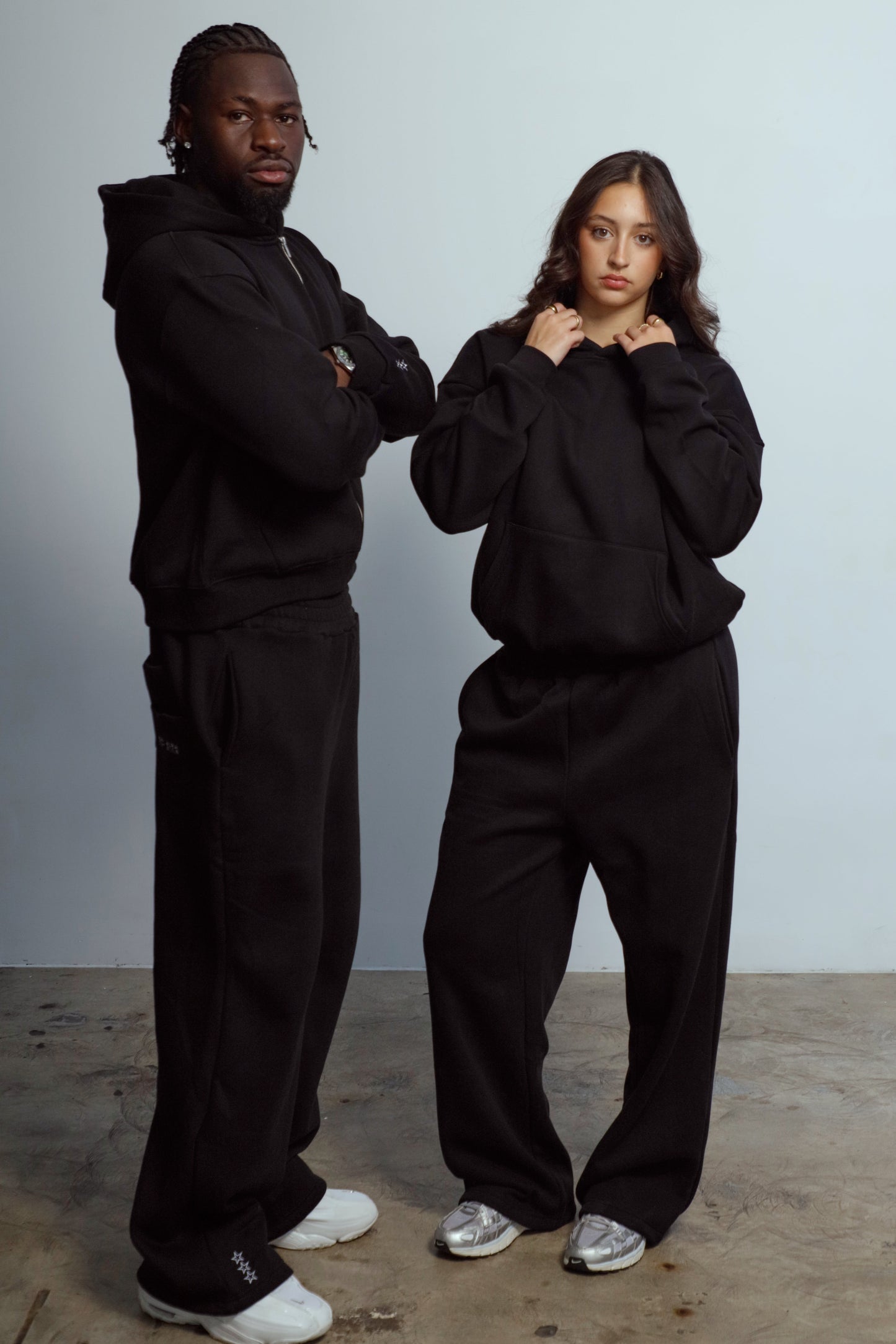 CLUB 1982 HOODIE