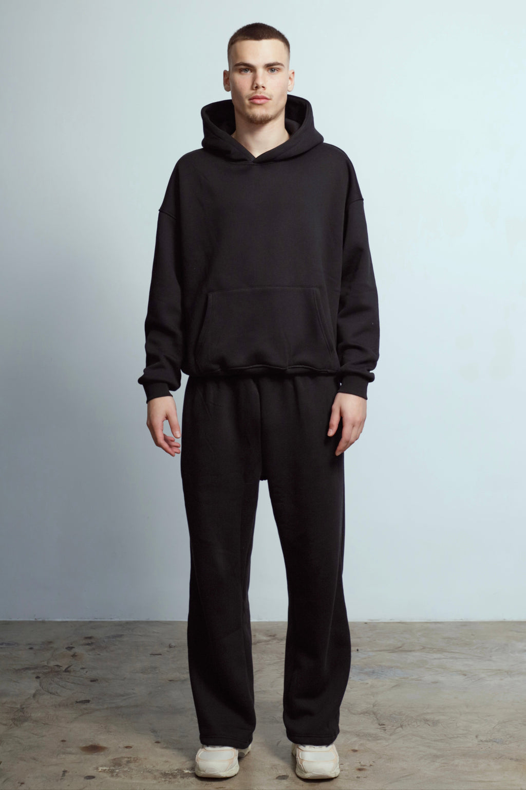 CLUB 1982 HOODIE