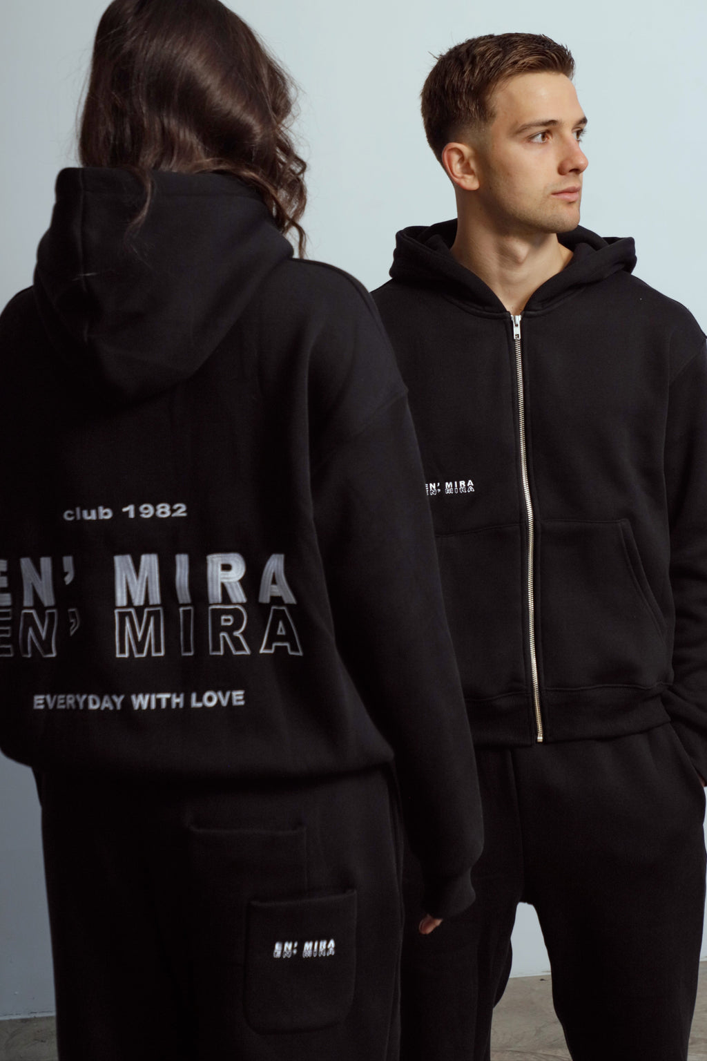 CLUB TRACK PANT